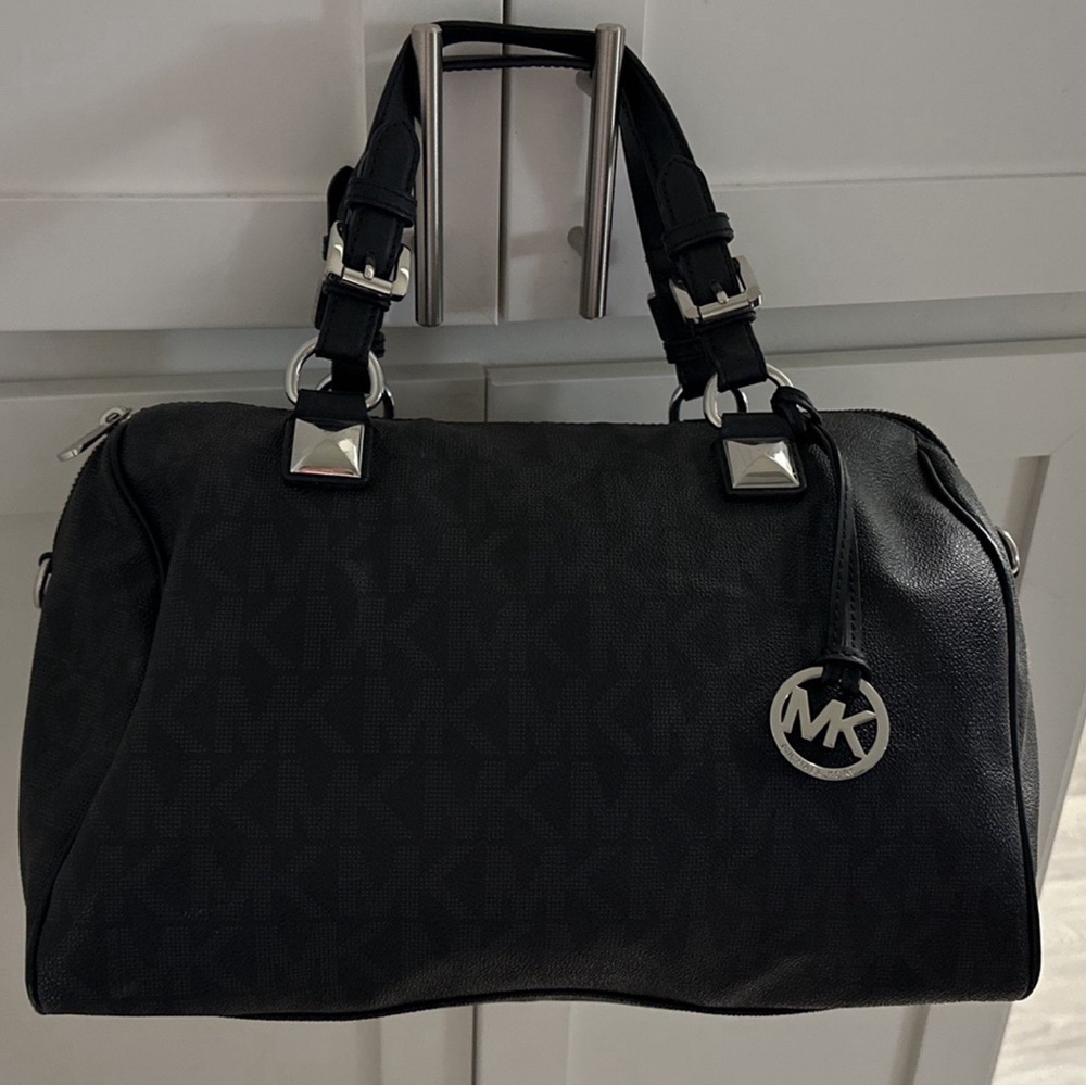 Michael Kors medium duffle bag purse